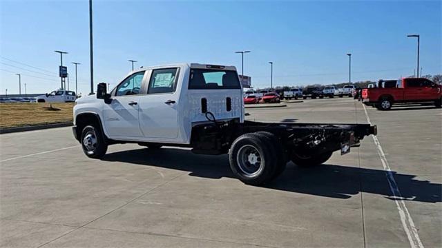 new 2025 Chevrolet Silverado 3500 car