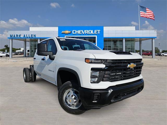 new 2025 Chevrolet Silverado 3500 car