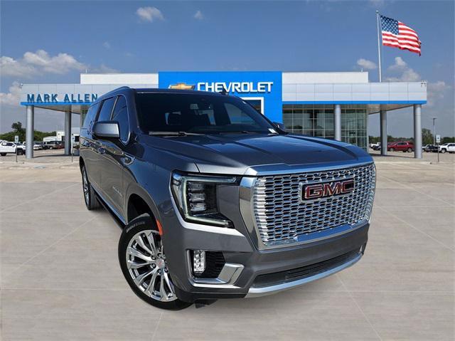 used 2022 GMC Yukon XL car, priced at $54,988