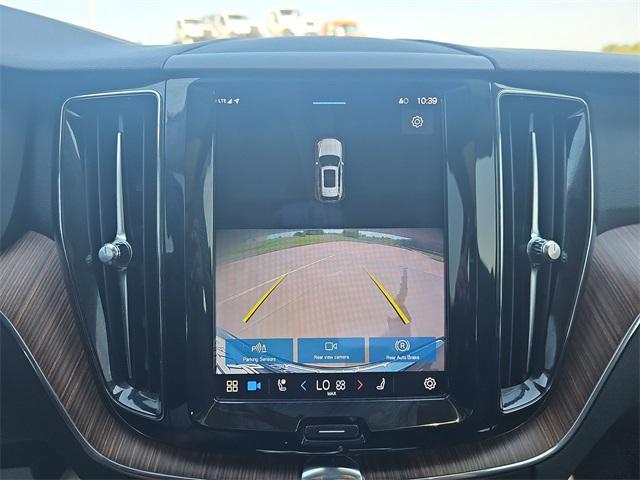 used 2022 Volvo XC60 car, priced at $24,777