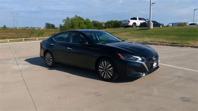 used 2023 Nissan Altima car, priced at $20,997