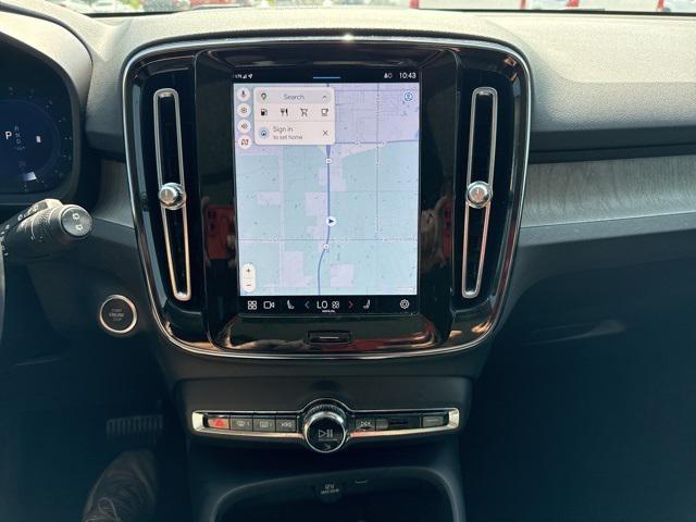 used 2023 Volvo XC40 car, priced at $28,997