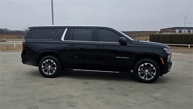 new 2025 Chevrolet Suburban car, priced at $67,720