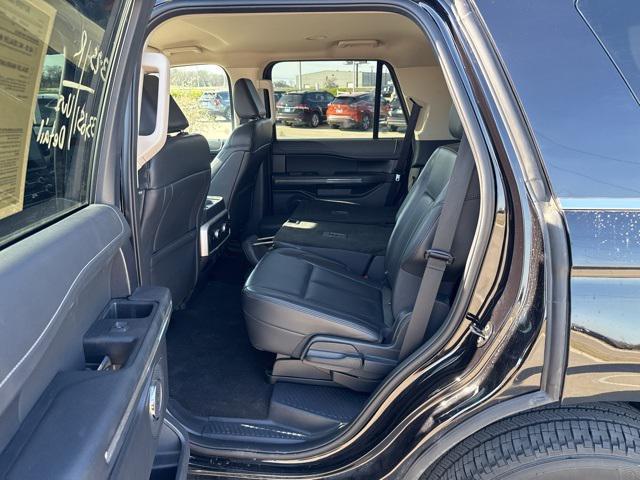 used 2024 Ford Expedition car, priced at $53,655