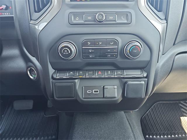 new 2025 Chevrolet Silverado 1500 car, priced at $38,977