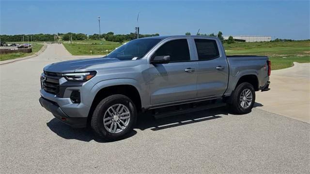 new 2025 Chevrolet Colorado car, priced at $44,925