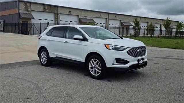 used 2024 Ford Edge car, priced at $27,988