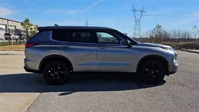 used 2023 Mitsubishi Outlander car, priced at $22,500