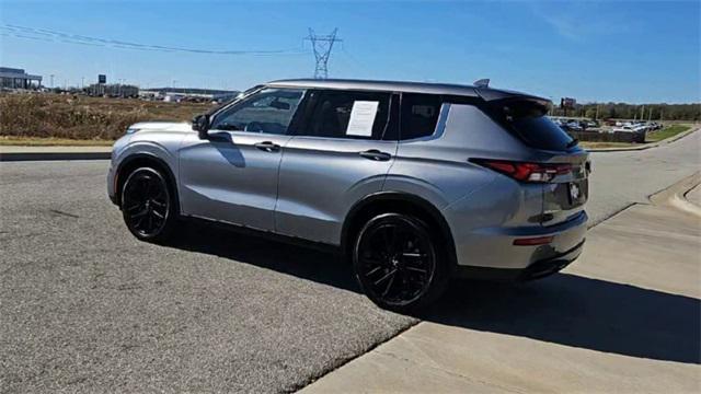 used 2023 Mitsubishi Outlander car, priced at $22,500