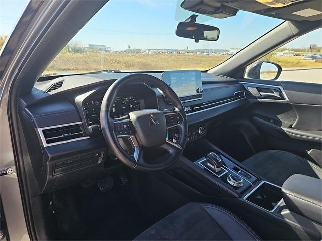 used 2023 Mitsubishi Outlander car, priced at $22,500