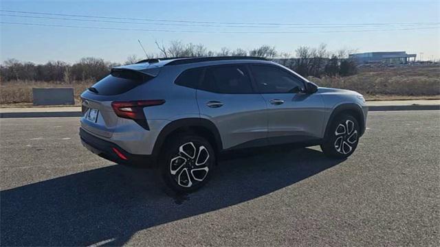 new 2025 Chevrolet Trax car, priced at $26,985