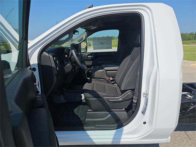 new 2025 Chevrolet Silverado 3500 car, priced at $47,843