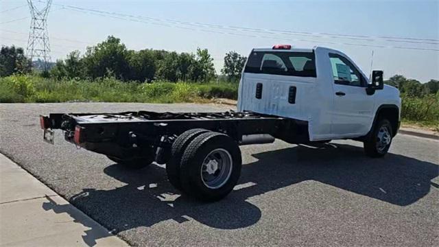 new 2025 Chevrolet Silverado 3500 car, priced at $47,843