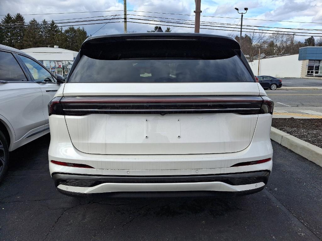 new 2025 Lincoln Nautilus car, priced at $70,910