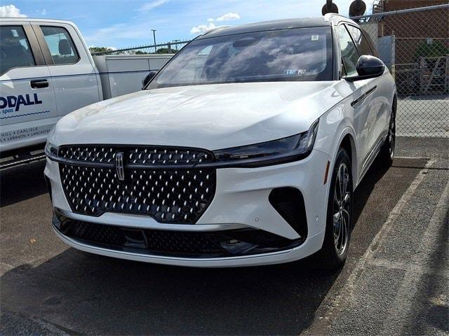 new 2024 Lincoln Nautilus car, priced at $68,250