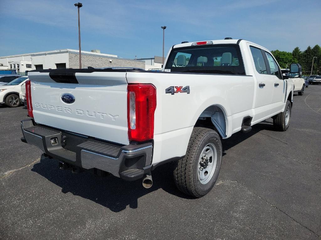 new 2024 Ford F-350 car, priced at $55,745