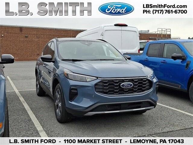 new 2025 Ford Escape car, priced at $33,922