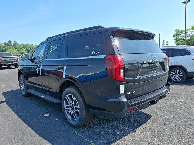 new 2025 Ford Expedition car, priced at $71,380