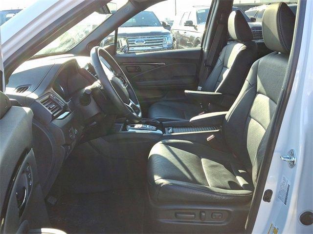 used 2022 Honda Passport car, priced at $35,965