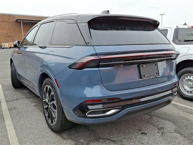 new 2025 Lincoln Nautilus car, priced at $67,910