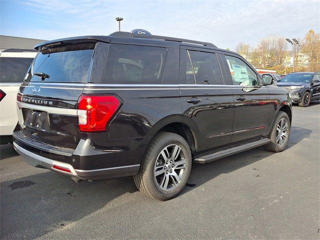 new 2024 Ford Expedition car, priced at $73,100