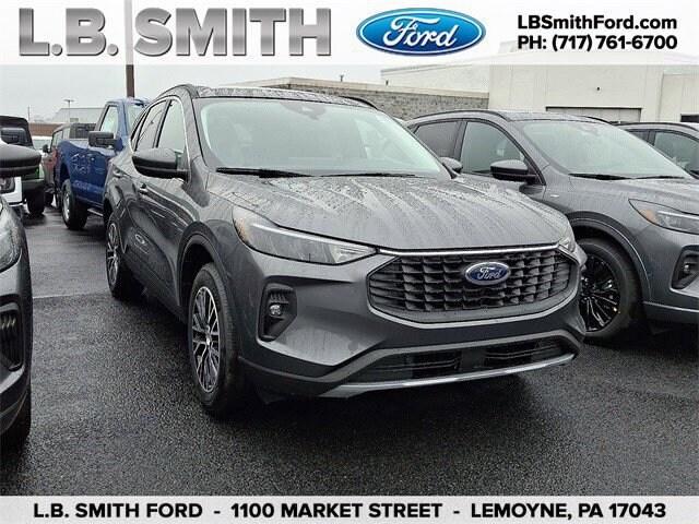 new 2025 Ford Escape car, priced at $37,680