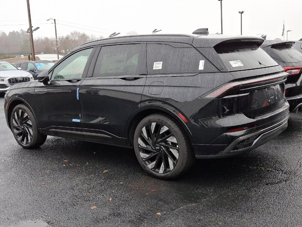 new 2025 Lincoln Nautilus car, priced at $72,160