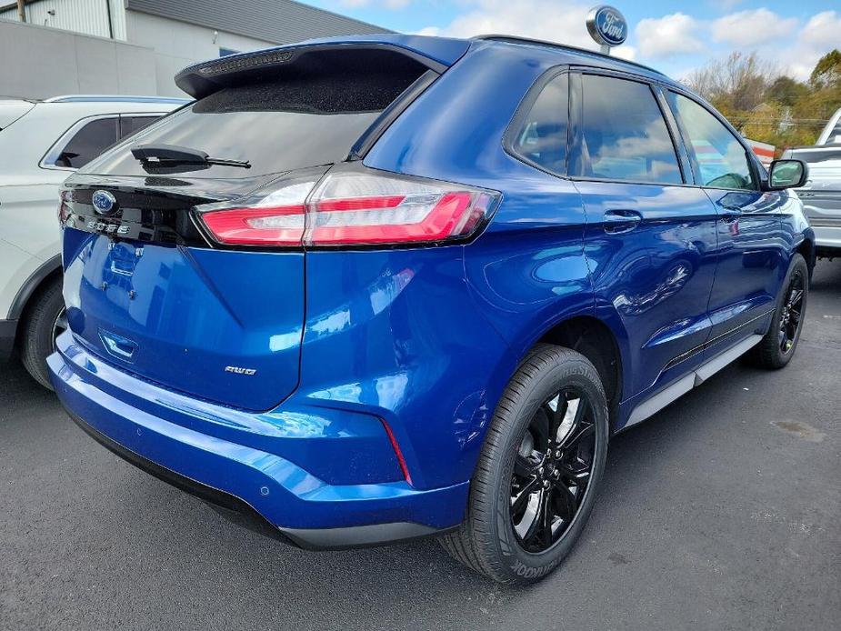 new 2024 Ford Edge car, priced at $37,420