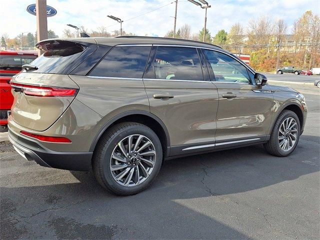 new 2025 Lincoln Corsair car, priced at $53,135