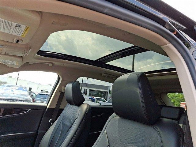 used 2022 Lincoln Nautilus car, priced at $34,978