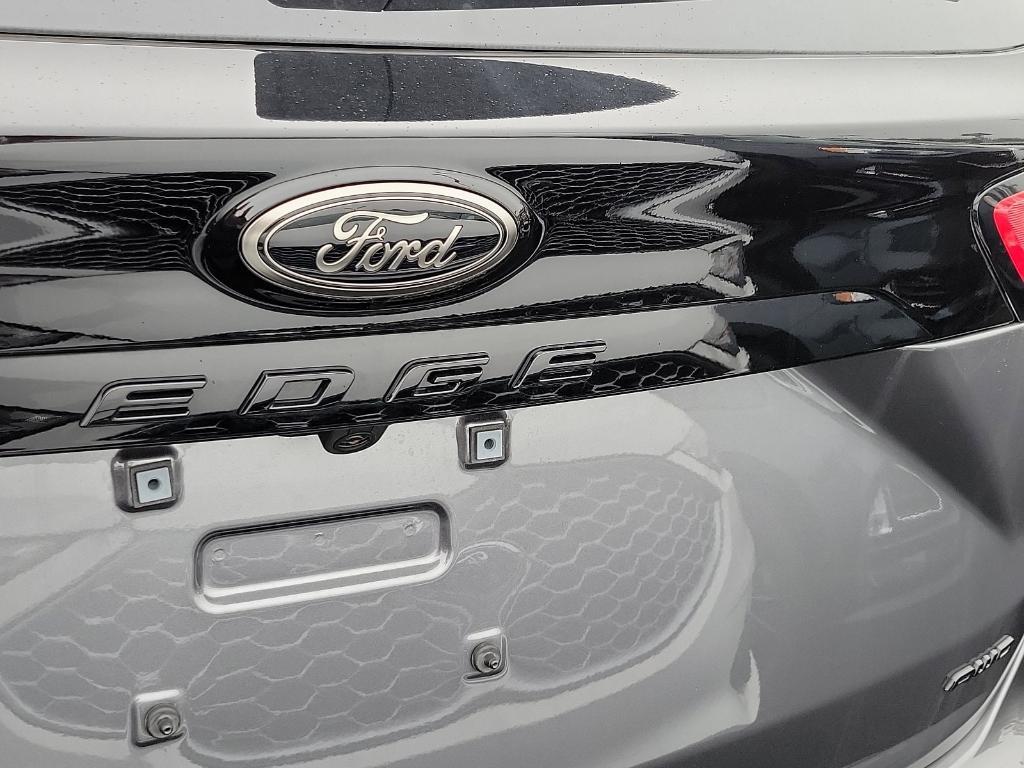 new 2024 Ford Edge car, priced at $37,419