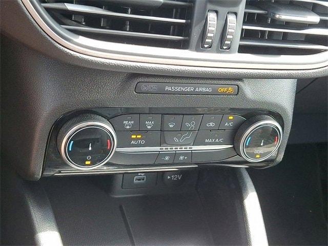 used 2022 Ford Escape car, priced at $24,934