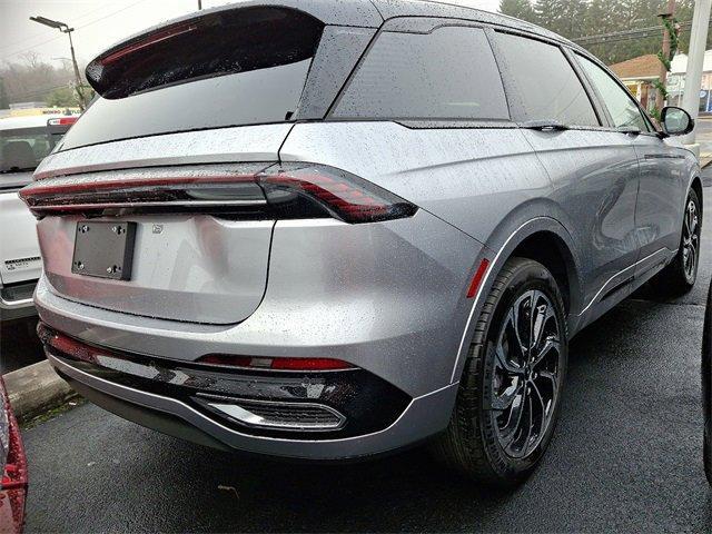 new 2025 Lincoln Nautilus car, priced at $69,555