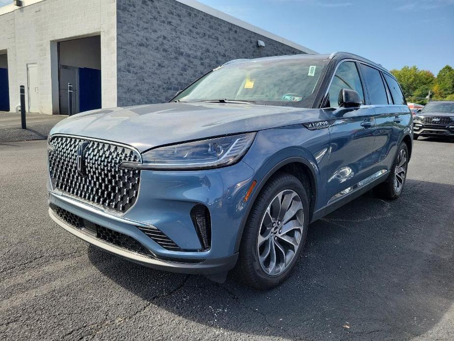 new 2025 Lincoln Aviator car, priced at $70,240