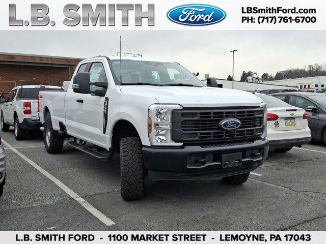 new 2025 Ford F-350 car, priced at $56,575