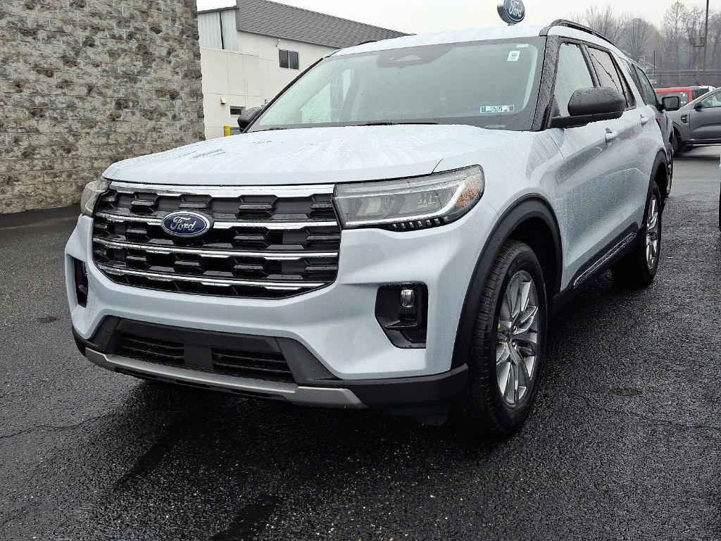 new 2025 Ford Explorer car, priced at $47,205