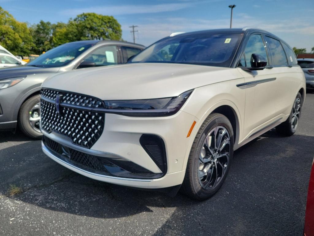 new 2024 Lincoln Nautilus car, priced at $55,695