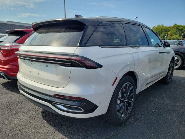 new 2024 Lincoln Nautilus car, priced at $58,695