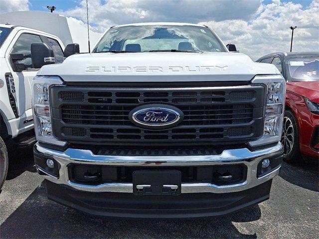 new 2025 Ford F-250 car, priced at $68,557