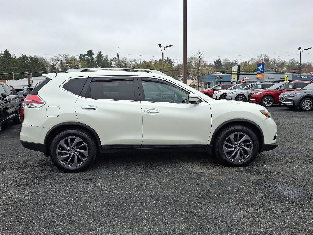used 2016 Nissan Rogue car, priced at $12,495