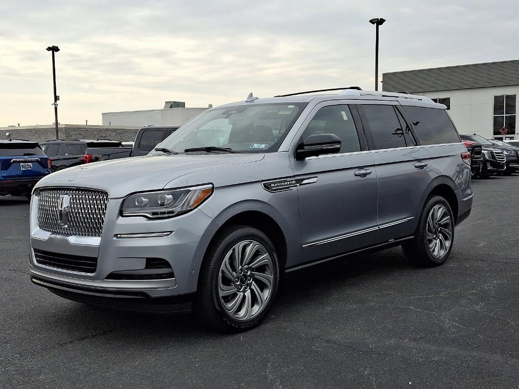 used 2023 Lincoln Navigator car, priced at $66,752