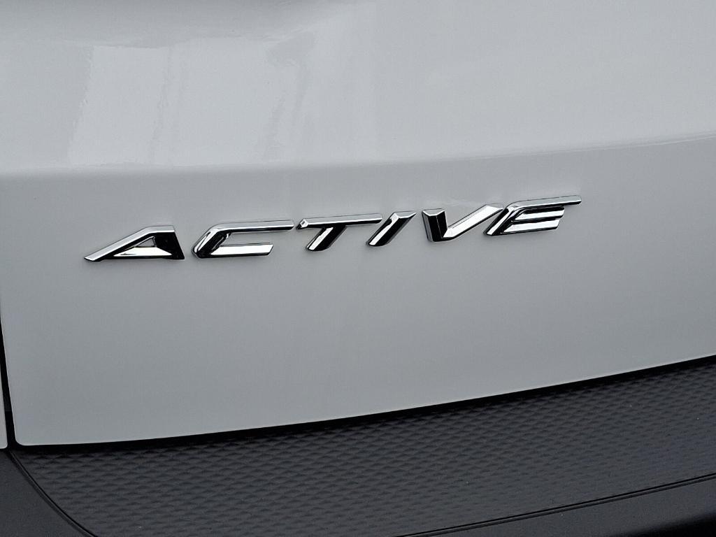 new 2025 Ford Escape car, priced at $29,040