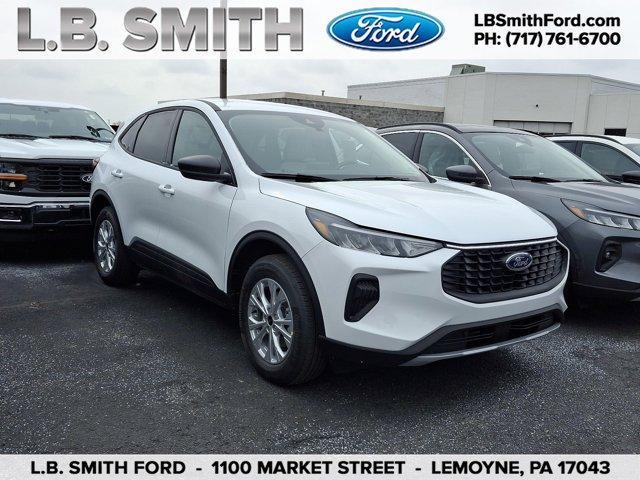 new 2025 Ford Escape car, priced at $29,040
