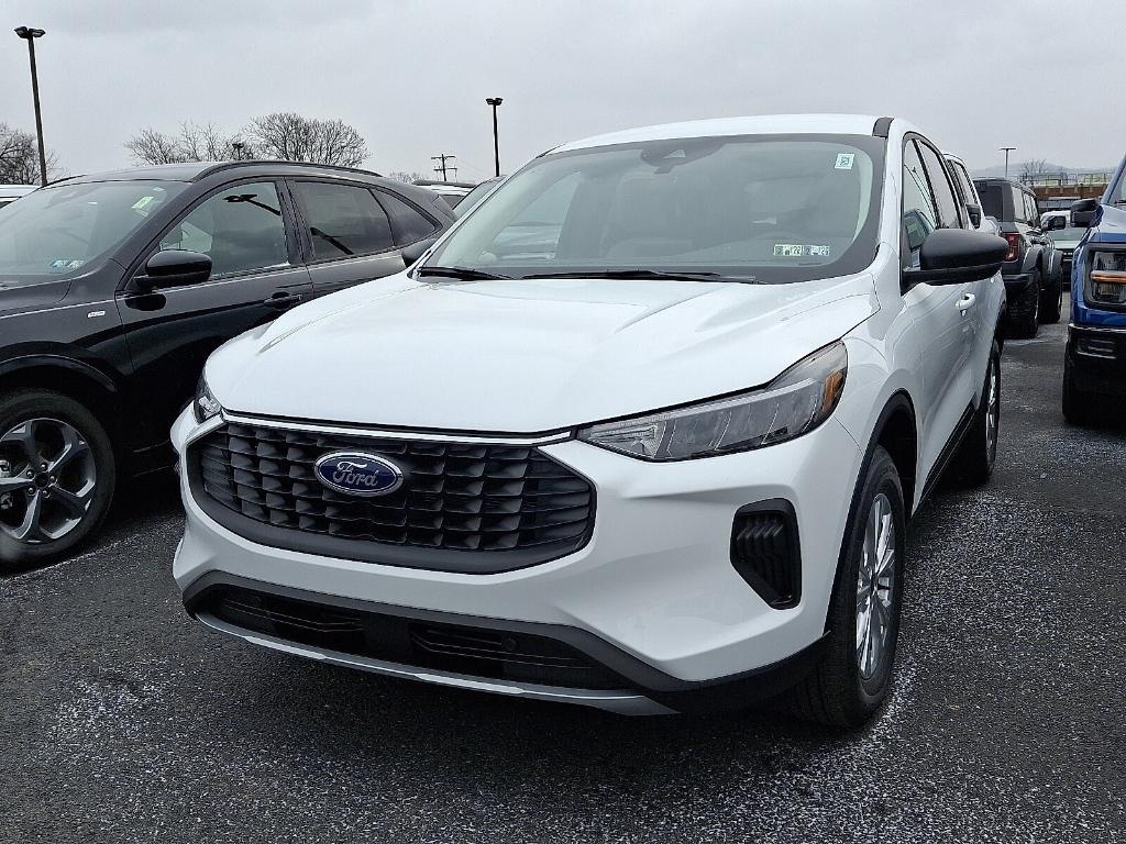 new 2025 Ford Escape car, priced at $31,045