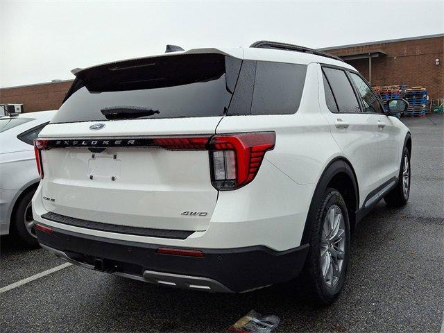 new 2025 Ford Explorer car, priced at $50,695