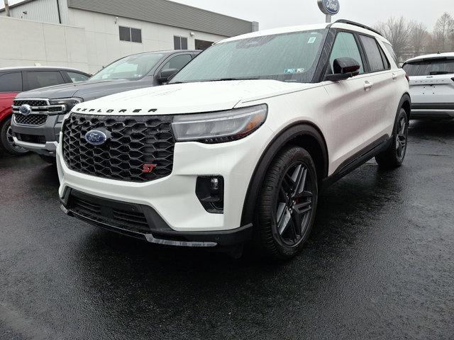 new 2025 Ford Explorer car, priced at $61,690