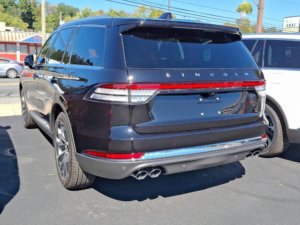 new 2025 Lincoln Aviator car, priced at $71,875