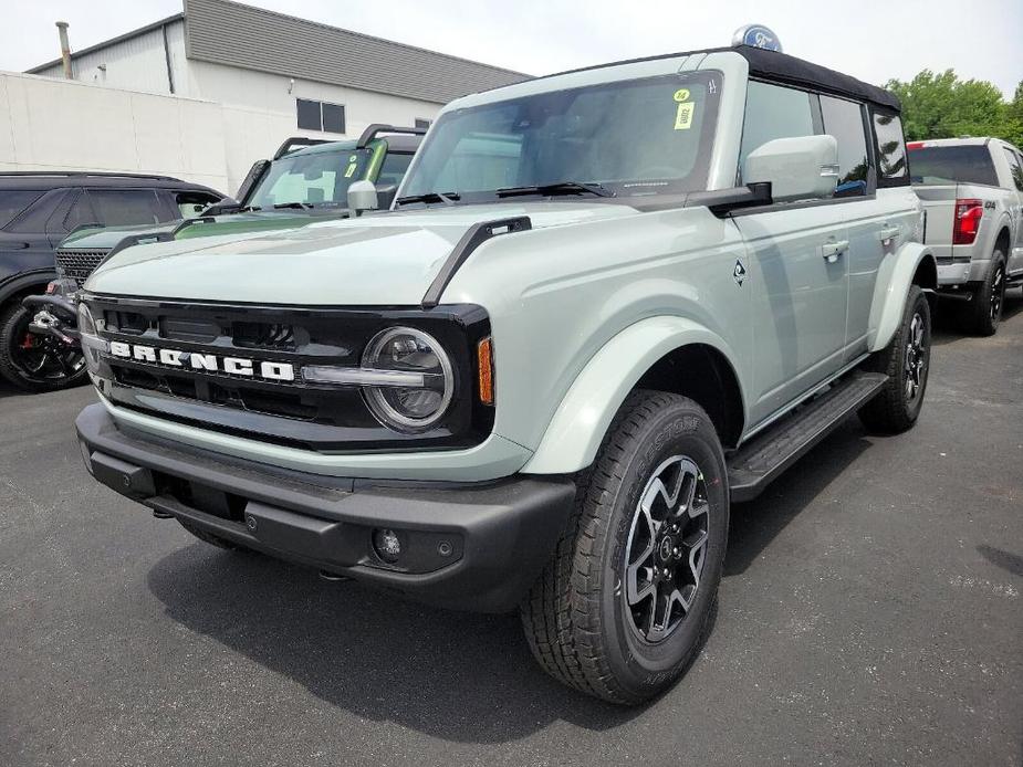 new 2024 Ford Bronco car, priced at $53,955