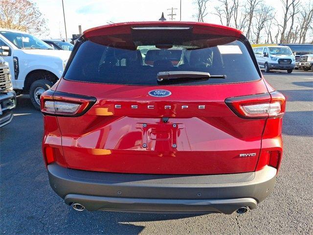 new 2025 Ford Escape car, priced at $36,960