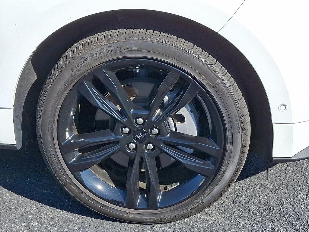 used 2024 Ford Edge car, priced at $40,994